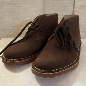 L.L.Bean womens Stonington chukas dark brown, size 10